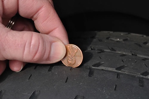 How to check your car tires